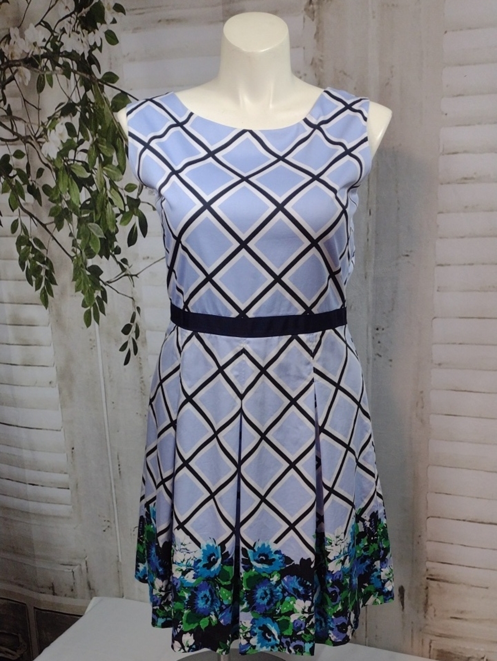 New York & Company Light Blue Lattice & Floral Fit-and-Flare Dress Size 16